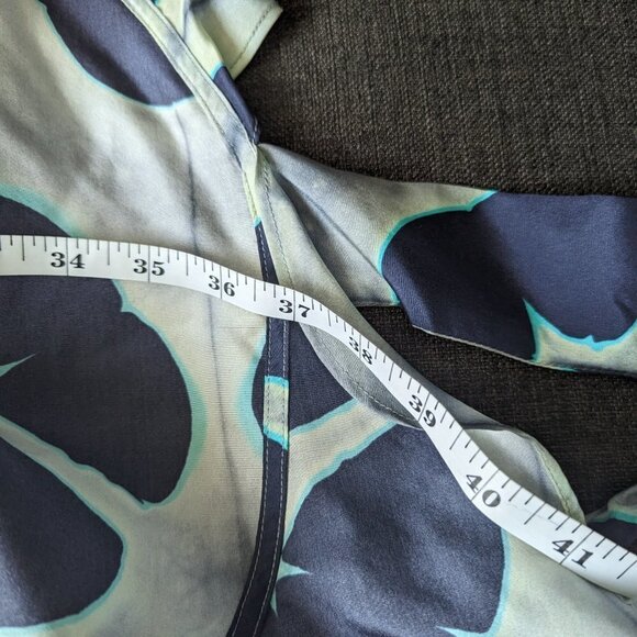 Alexis 100% Silk Kalani Mini Wrap Dress - Picture 10 of 13